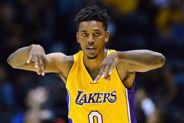 中超转会市场：广州队签下外援,（中超转会动态：广州队敲定外援加盟）