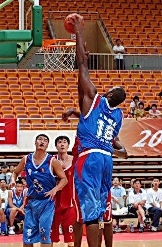 都体：尤文为随队远征挪威的约400名球迷发放30欧电子商城券（意媒：尤文向随队赴挪威的约400名球迷派发30欧电子商城代金券）