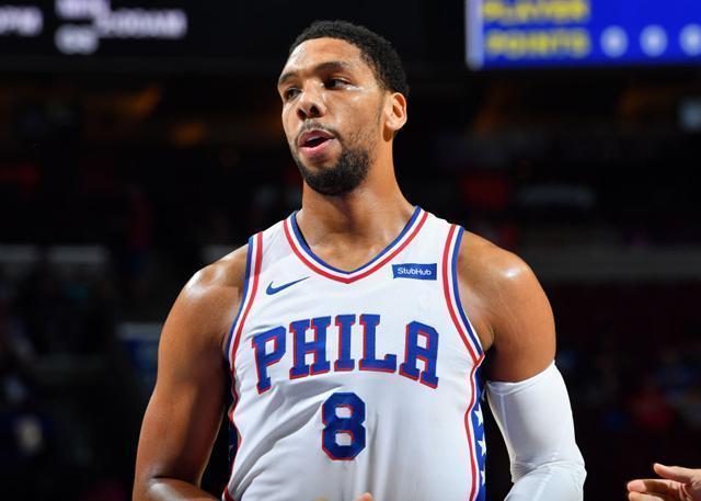 官方：赫伊森因肌肉不适退出本期西班牙国家队集训营（官方通告：赫伊森肌肉不适，缺席本期西班牙队集训）